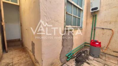 Semi-detached house on Avenida Veinticinco De Abril photo 39
