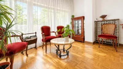 Apartment in Centre photo 2
