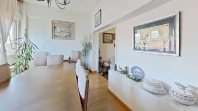 Penthouse on Calle Trueba y Fernández photo 3