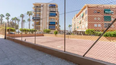Piso en calle del Paseo Marítimo photo 33