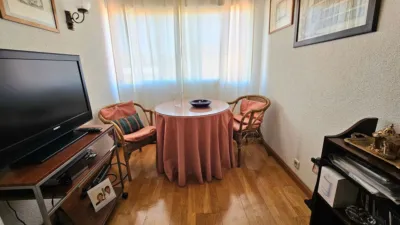Penthouse on Calle Trueba y Fernández photo 10