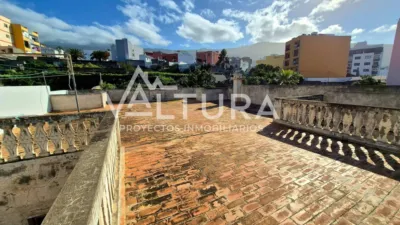 Semi-detached house on Avenida Veinticinco De Abril photo 57