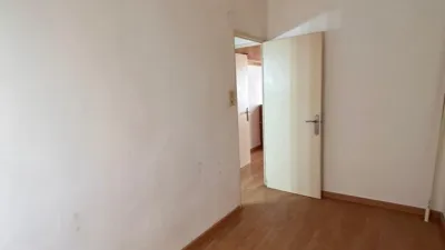 Apartment on Calle de Béjar photo 8
