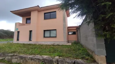 Semi-detached house on Calle Cruz de Arriba photo 5