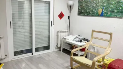 Flat on Calle de Álvarez Abellán photo 2