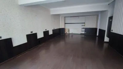 Local comercial en alquiler en Calle de Chile - Vista 4