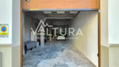 Semi-detached house on Avenida Veinticinco De Abril photo 65