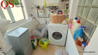 Apartment in Centre photo 8