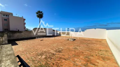Semi-detached house on Avenida Veinticinco De Abril photo 53