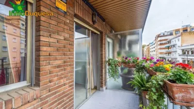 Apartment in Alhamar photo 2