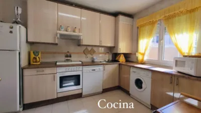 Chalet on Calle de Gargantilla photo 7