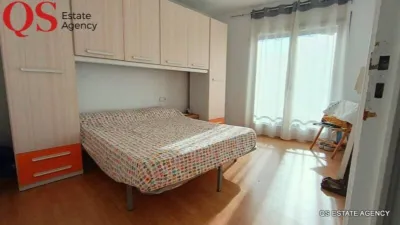 Apartment in Centre photo 14