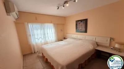 Apartment on Avinguda de la Gola de l'Estany photo 5