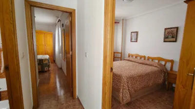 Apartment on Avenida de Diego Ramírez Pastor photo 15
