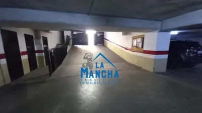 Garaje en venta en Parque Lineal-Puente de Madera - Más