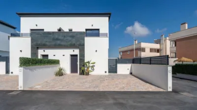 Terraced house in Carrer del Monte de Santa Pola photo 3