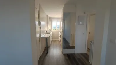 Apartment in Urbanización Olmosierra photo 11