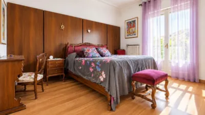 Apartment in Centre photo 14