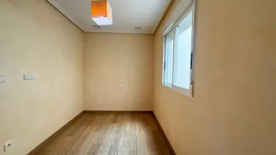 Flat for sale on Calle Josep Bernad Amorós photo 9