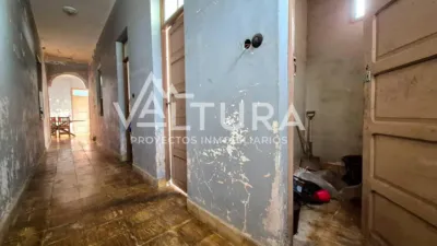 Semi-detached house on Avenida Veinticinco De Abril photo 43