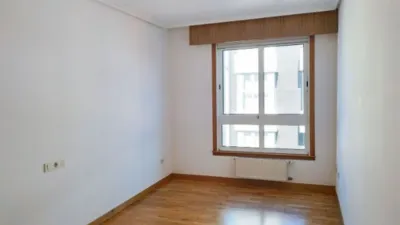 Apartment on Calle M Luisa Duran Marquina, No. 16 photo 18
