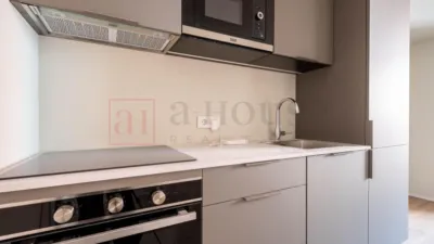 Apartment on Carrer del Consell de Cent photo 8
