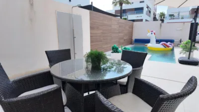 House on Calle Infanta Elena photo 4