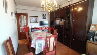 Apartment in Gamonal photo 22