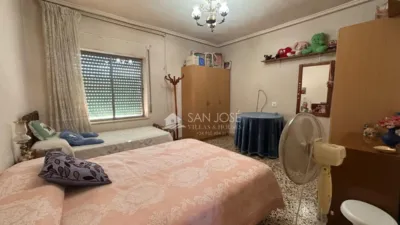 Chalet in Algueña photo 5