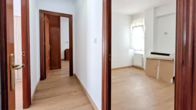 Apartment in Cuatro Caminos photo 13