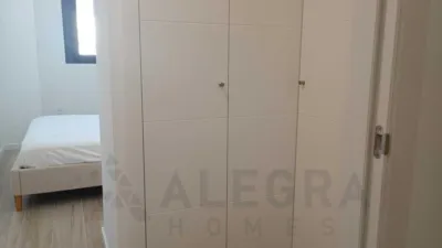 Apartment on Avenida Doctor Jaime Aparicio Santos photo 21