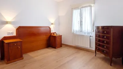 Apartment in Cuatro Caminos photo 9