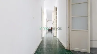 Terraced House in Centre photo 20