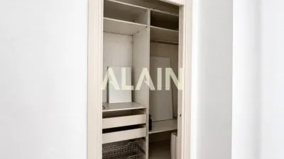 Apartment in Corts photo 12