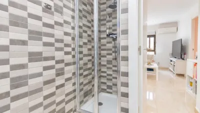 Flat on Calle Fernando Sastre photo 8