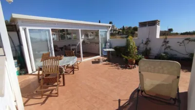 Penthouse on Avenida de la Isla de Pascua photo 6