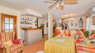 Terraced house in Airport Zone photo 22