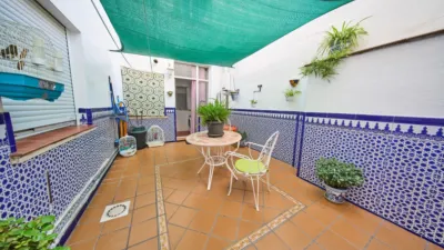 Flat on Calle de Ramón y Cajal photo 38