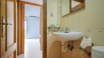 Apartment in Centre photo 9