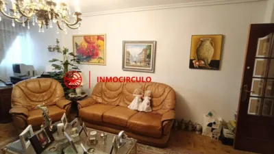Apartment in Gamonal photo 5