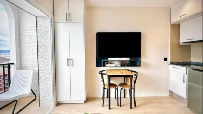 Apartment in Passatge Delta Muga photo 4