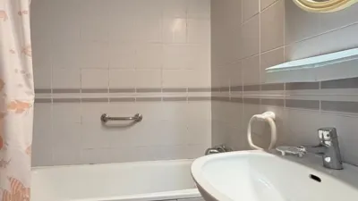 Apartment in Passatge Muga B photo 10