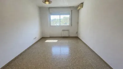 Flat for sale on Carrer de Lavoisier photo 7