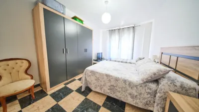Flat on Calle de Ramón y Cajal photo 26