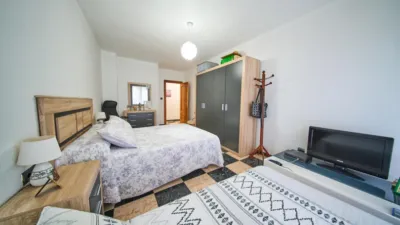 Flat on Calle de Ramón y Cajal photo 27