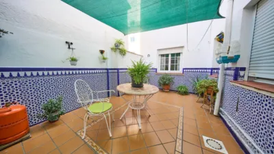 Flat on Calle de Ramón y Cajal photo 36