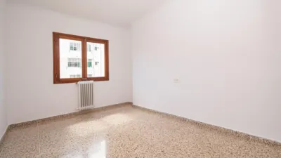 Piso en Carrer de Nuredduna photo 26