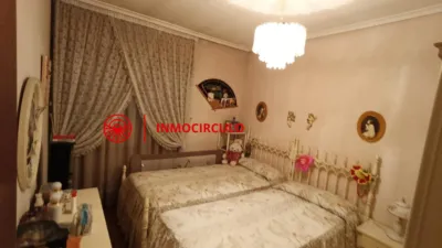 Apartment in Gamonal photo 15
