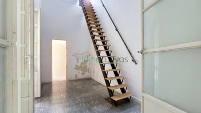 Terraced House in Centre photo 14