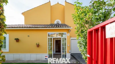 Chalet on Calle Duero, No. 22 photo 9